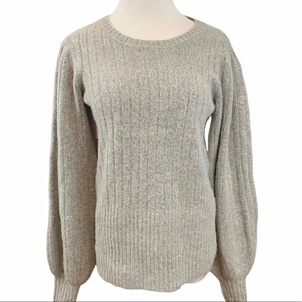 Marled Reunited soft gray balloon sleeve sweater
